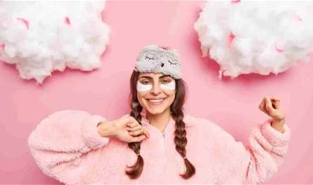 في الشتاء.. مكونات تعتني بالبشرة