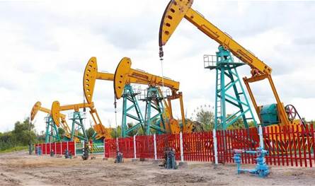 بعد اعتراض أميركا لناقلات نفط قبالة سواحل فنزويلا.. ارتفاع في أسعار النفط