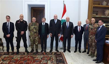 الرئيس عون:  الجيش هو العمود الفقري لضمان الاستقرار