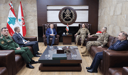 لقاءات لقائد الجيش في اليرزة وبحث في الشؤون اللبنانية والإقليمية