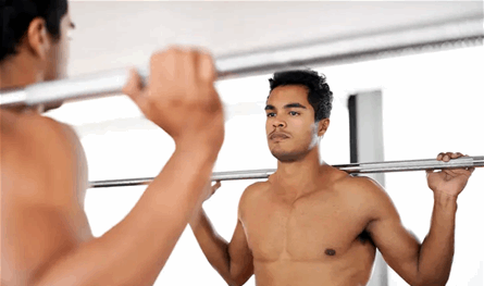 9 عادات سيئة للعضلات