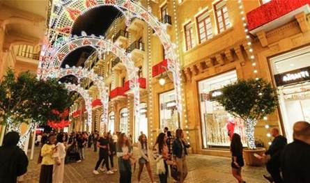 موسم الأعياد يعيد نبض السياحة… ارتفاع ملحوظ في الحجوزات وتفاؤل حذر