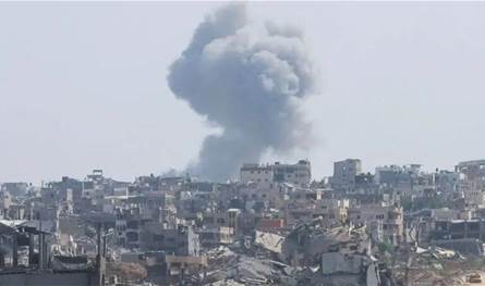 الجيش الإسرائيلي يطلق النار بشكل كثيف جنوب خان يونس