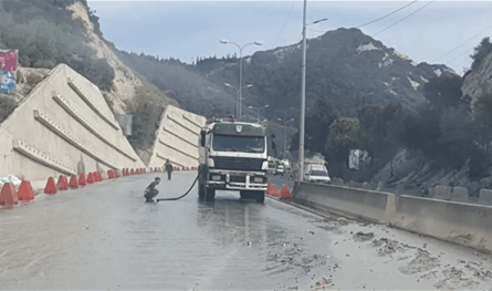 إعادة فتح طريق شكا الدولي بعد سنوات من الإقفال