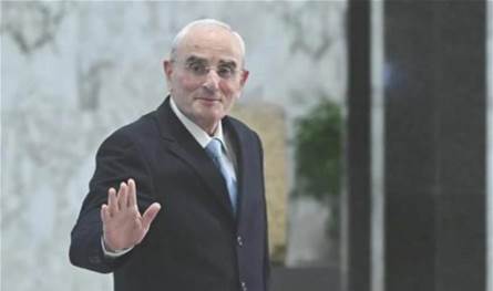 وزير الدفاع: هذا استهداف خبيث يطال الجيش 