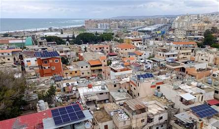 في مخيم البص.. عائلة تنجو من حادث خطير!