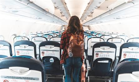 رائحة غير معتادة على متن الطائرات قبل الإقلاع.. ما سببها؟