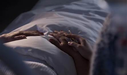 كان يُعاني من مرض القلب... مُخرج كبير في ذمة الله