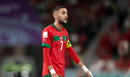 حكيم زياش ينعي شقيقه عبر منصة "إنستغرام"