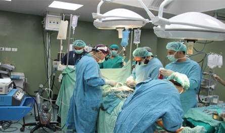 جراحة روبوتية عن بُعد تسجل رقمًا قياسيًا عالميًا