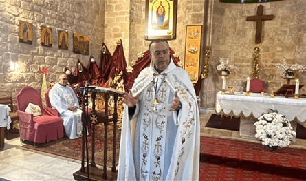  المطران عبد الله في قداس الميلاد: علينا ان نفهم ان عيدنا هو يسوع المسيح المخلص