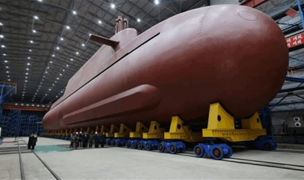 غواصة نووية كبرى.. كوريا الشمالية تُظهر "الذراع البحرية" للردع