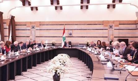 مجلس الوزراء استأنف جلساته لدرس مشروع الانتظام المالي واستعادة الودائع