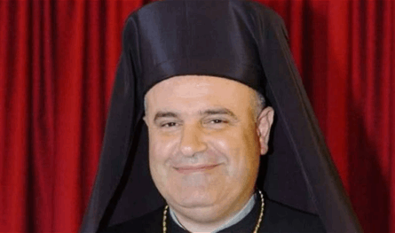 بقعوني: لا معنى للعيد من دون سلام وشجاعة ورجاء