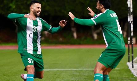  فريق الأنصار في صدارة الدوري اللبناني
