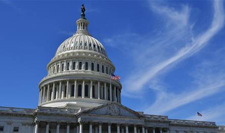 تراجع غير مسبوق في شعبية الديمقراطيين داخل الكونغرس الأميركي