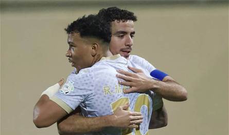 التعاون يواصل مطاردته للصدارة في الدوري السعودي