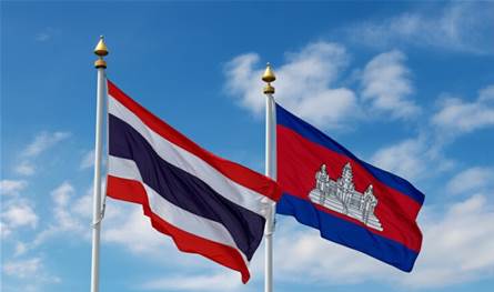 يعد 3 أيام فقط من المحادثات.. تايلاند وكمبوديا تتفقان على وقف "فوري" لإطلاق النار