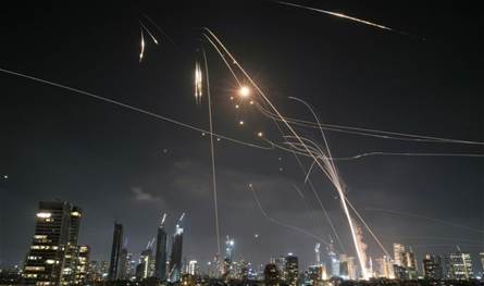 مخاوف من "سوء التقدير"... تحذير من إندلاع حربٍ جديدة بين إيران وإسرائيل