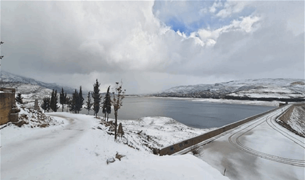 عواصف رعدية وثلوج تضرب لبنان وارشادات لوزارة الصحة بعد انتشار الانفلونزا الموسمية