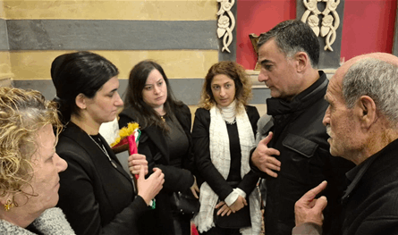 اللواء عبد الله يتقدم واجب التعزية بشهيد الأمن العام علاء شحادة في مزبود