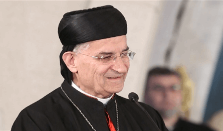  الراعي منح وسام مار مارون للسكرتير الأول لسفارة فرسان مالطا في قبرص