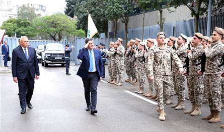 شقير بحث وقائد اليونيفيل في آخر التطورات الميدانية في الجنوب