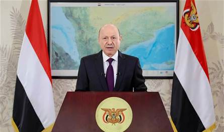 دورها أصبح موجهاً ضدنا.. العليمي يطلب من القوات الإماراتية الخروج من اليمن خلال 24 ساعة