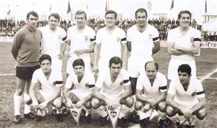 وفاة أسطورة أتلتيكو مدريد إنريكي كولار عن 91 عامًا