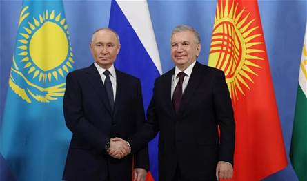 بوتين يجري مكالمة هاتفية مع نظيره الأوزبكي 