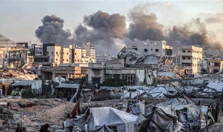10 دول تحذر من كارثة إنسانية في غزة