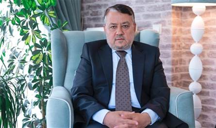 بعد الحديث عن تعرّضه للاغتيال.. مستشار الرئيس السوري ينفي: "أنا بخير"