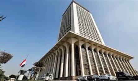 القاهرة تواصل اتصالاتها لخفض التصعيد في اليمن