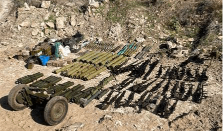 الجيش تسلّم الدفعة الخامسة من سلاح "فتح".. وإستياء رسمي من"حماس"