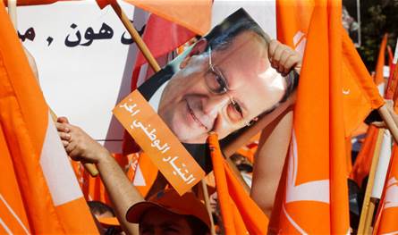 اعتراض داخل "التيار"