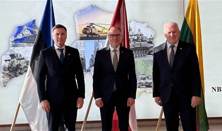 ليتوانيا تُحصّن الحدود.. جسور جاهزة لـ"المتفجرات" بوجه بيلاروسيا