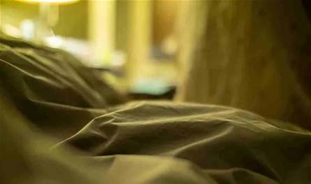 طقوس غريبة تنهي حياة فتاة على يد والدتها وشقيقتها.. هذا ما حصل