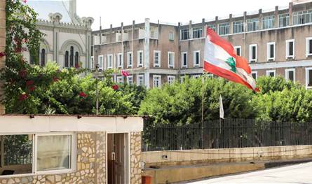 حراك ديبلوماسي قريب