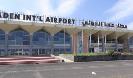 "الانتقالي" في اليمن يرفض منح تصريح هبوط لطائرة الوفد السعودي.. وحركة الطيران بمطار عدن مغلقة