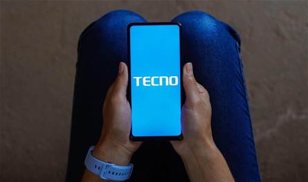 Tecno تروج لهاتفها الجديد 