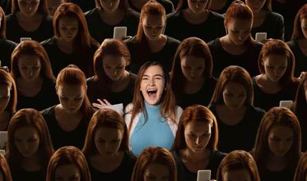 ليس كل ما هو رائج يناسبك… كيف تبنين أسلوبك الخاص في عالم الموضة؟