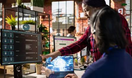 فايننشال تايمز: البنوك الأوروبية تستعد لتسريح واسع تحت عنوان الذكاء الاصطناعي