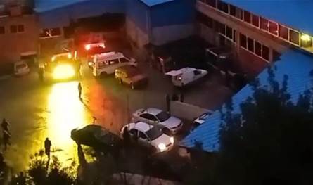 بعد العاصفة... بلدية بيت الفقس تزيل الردم وتحذر المواطنين من المخاطر المحتملة