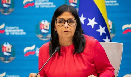 نائبة مادورو تظهر لأول مرة منذ اعتقاله: هناك رئيس واحد للبلاد