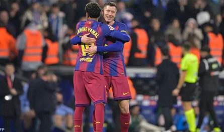 برشلونة يعود بانتصار ثمين من معقل "إسبانيول"