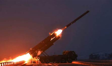 كوريا الشمالية تطلق صاروخًا باليستيًا باتجاه بحر اليابان