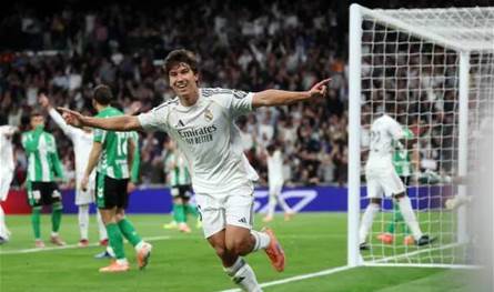 عرض هجومي كاسح… غارسيا يتألّق بثلاثية في فوز مدريد الكبير