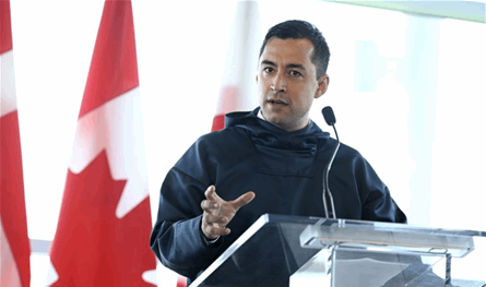 رئيس حكومة غرينلاند يردّ على ترامب: هذا يكفي