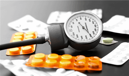 من ساعات إلى أسابيع… رحلة أدوية الضغط قبل الوصول للنتيجة