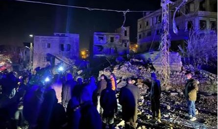 رسائل اسرائيلية بالغارات والانذارات تُقرّب "شبح الحرب" وتوجّه لعقد جلسة حكومية في الجنوب